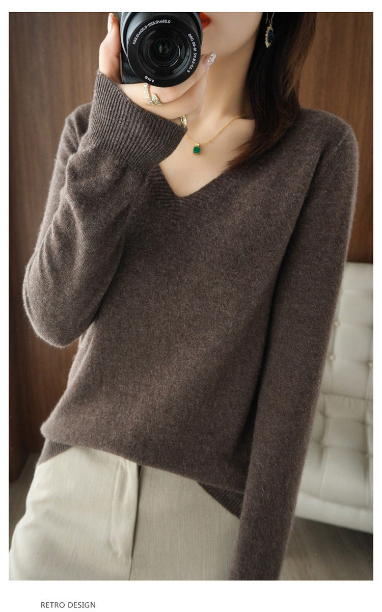 Women's Short Slim Fit Pullover Solid Color Sweater