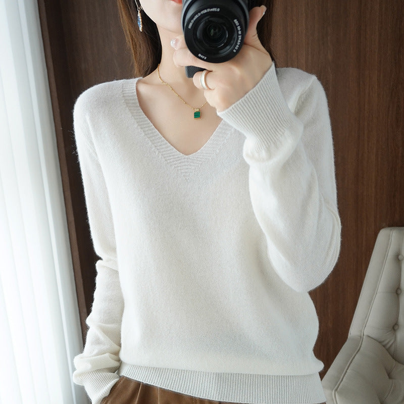 Women's Short Slim Fit Pullover Solid Color Sweater