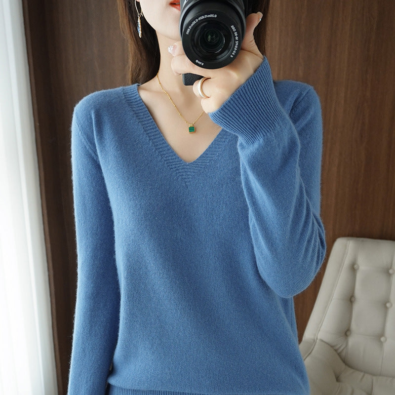 Women's Short Slim Fit Pullover Solid Color Sweater