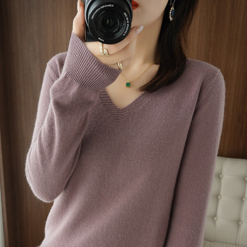 Women's Short Slim Fit Pullover Solid Color Sweater