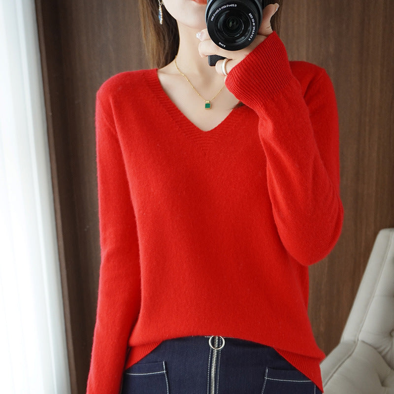 Women's Short Slim Fit Pullover Solid Color Sweater